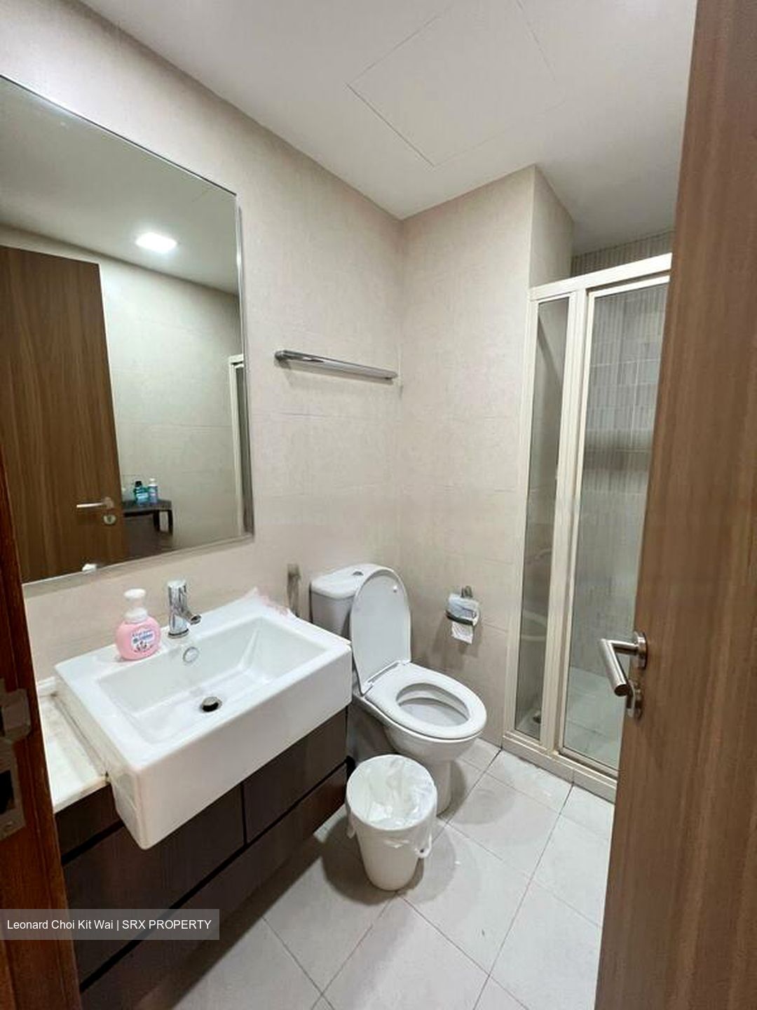 The Lakeshore (D22), Condominium #491399111